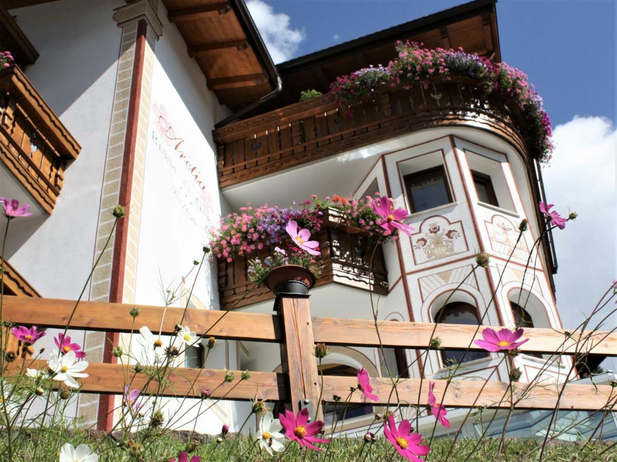 B&B Aretia Santa Cristina Val Gardena Luaran gambar